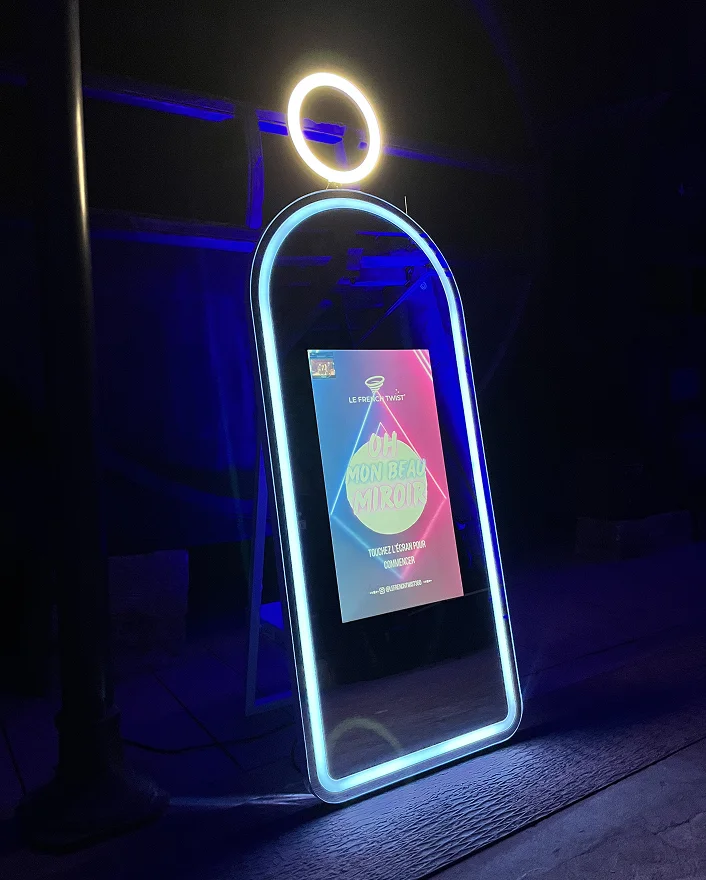 Photobooth et Vidéobooth 360 - Le French Twist