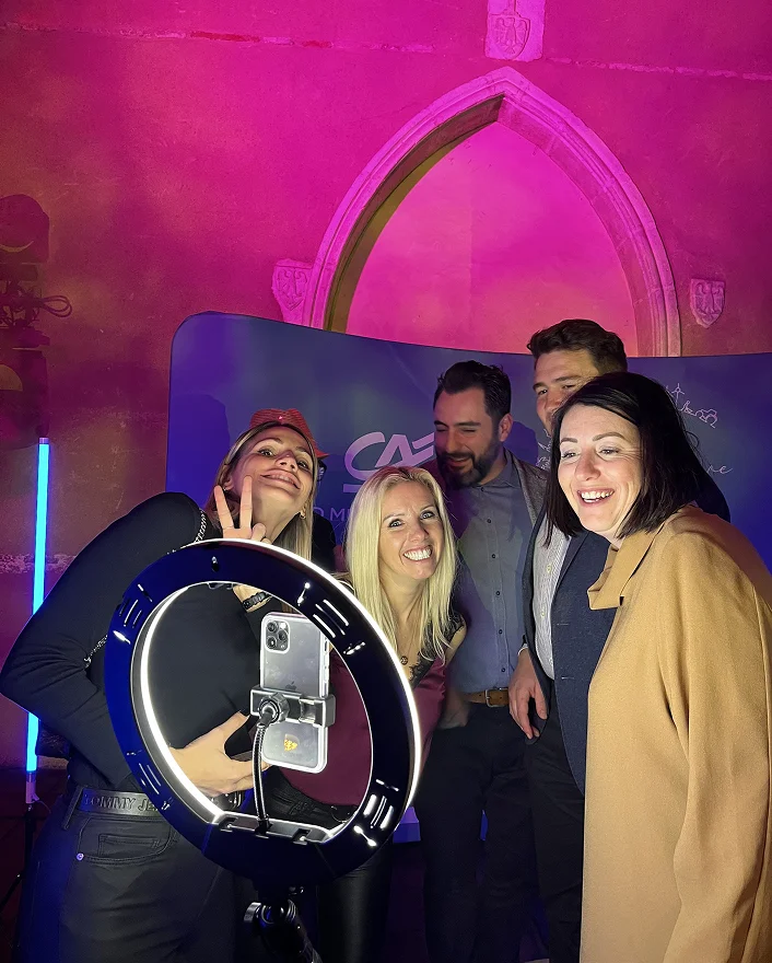Photobooth et Vidéobooth 360 - Le French Twist